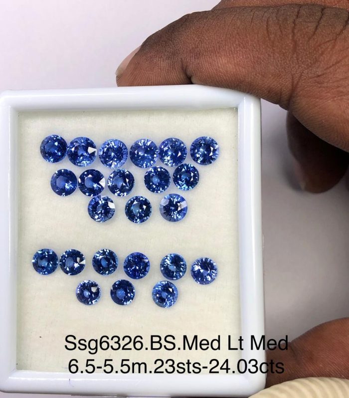 SSG6326 Blue Sapphires 23 sts
